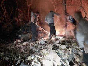 Gerak Cepat Jajaran Polres Ponorogo dan Tim Gabungan Berhasil Kendalikan Karhutla di Pohgading